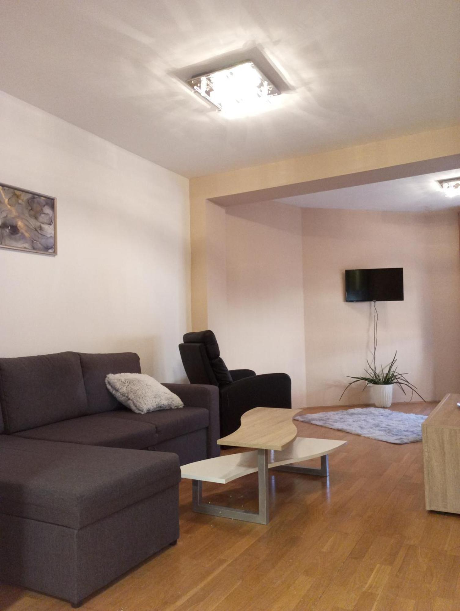 Zen Apartman ブダカラース エクステリア 写真